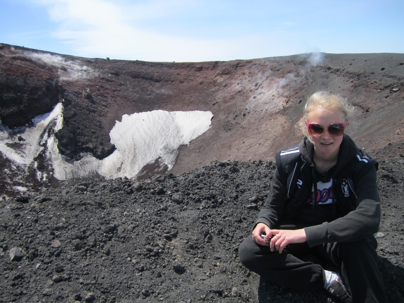 Etna up crater Anu.JPG